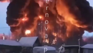 A large Russian oil depot in Kopaevo, the Temp Plant of the Federal Reserve Agency, Yaroslavl Oblast, is actively burning after alledged drone strikes. 31.12.2025