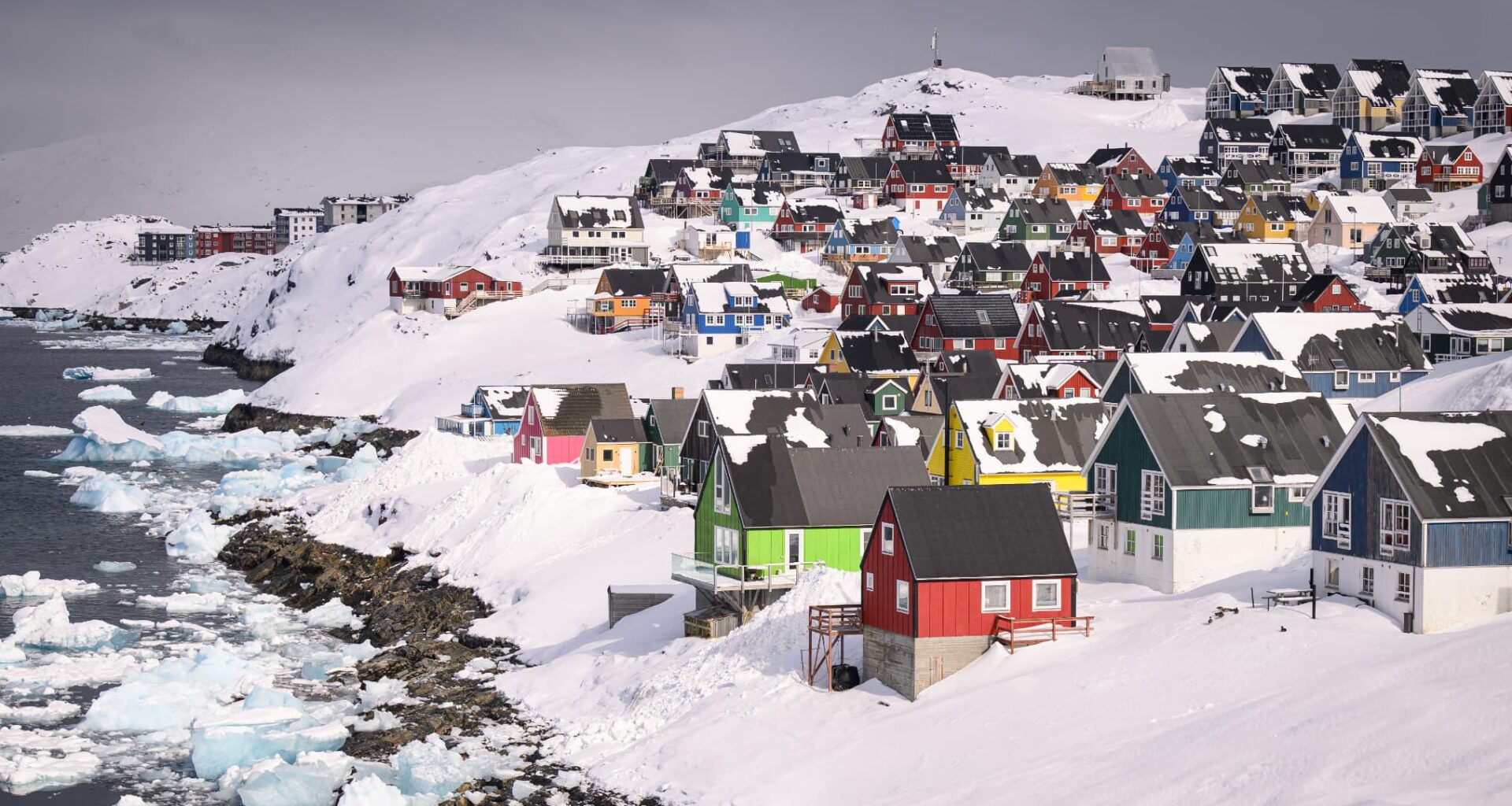 Donald Trump nomme un envoyé spécial des États-Unis pour le Groenland, le Danemark dénonce une décision "inacceptable"