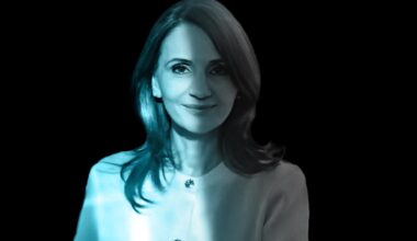 Eu sunt Anca și am fost locotenent-colonel - captura