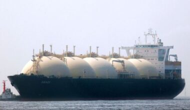 First US LNG shipment for Bulgaria lands in Greece, boosting regional energy security, KNEWS