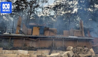 Fears number of homes lost in NSW fires could rise