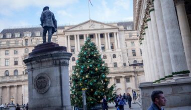 Stocks rise as investors eye interest rate decisions and economic data