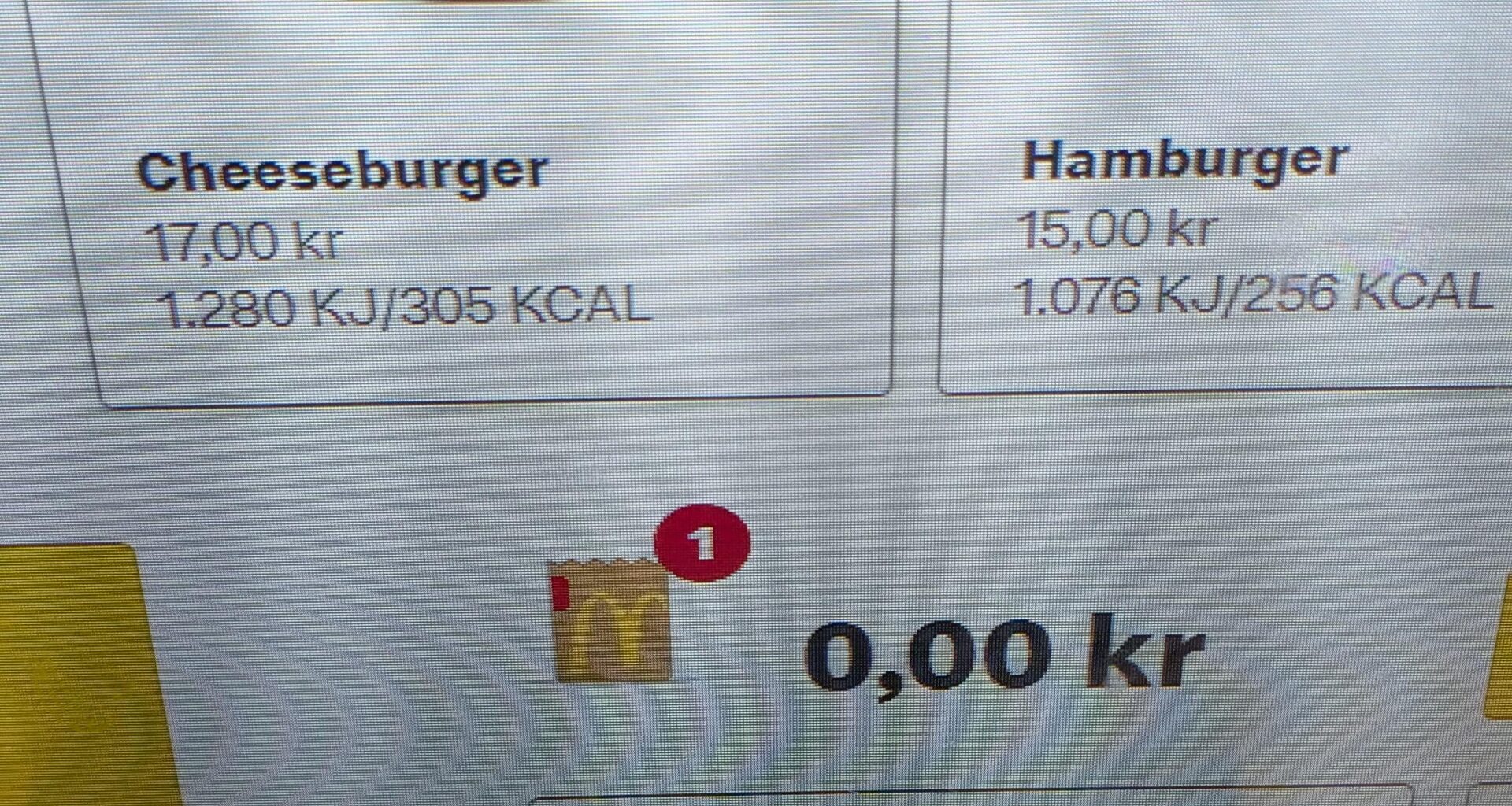En cheeseburger koster nu 17 KRONER????