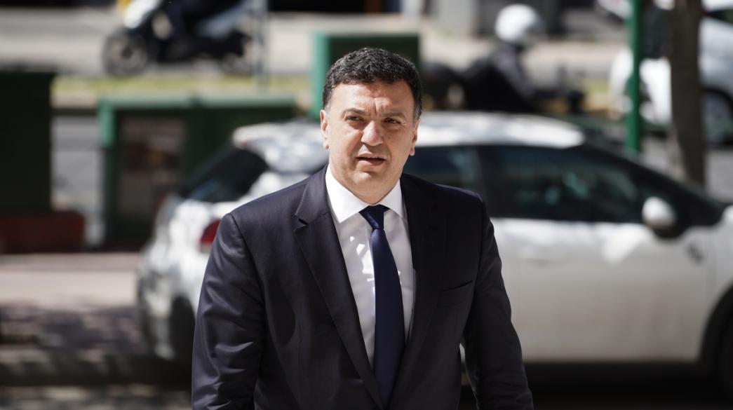 Βασίλης Κικίλιας πορτρέτο