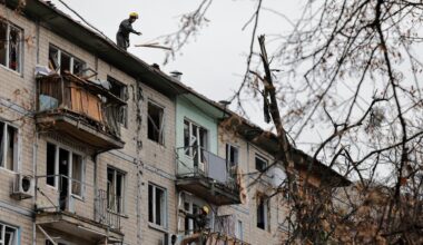 EN DIRECT, guerre en Ukraine : des installations électriques et des entrepôts civils de l’oblast d’Odessa endommagés par les bombardements russes - Le Monde.fr