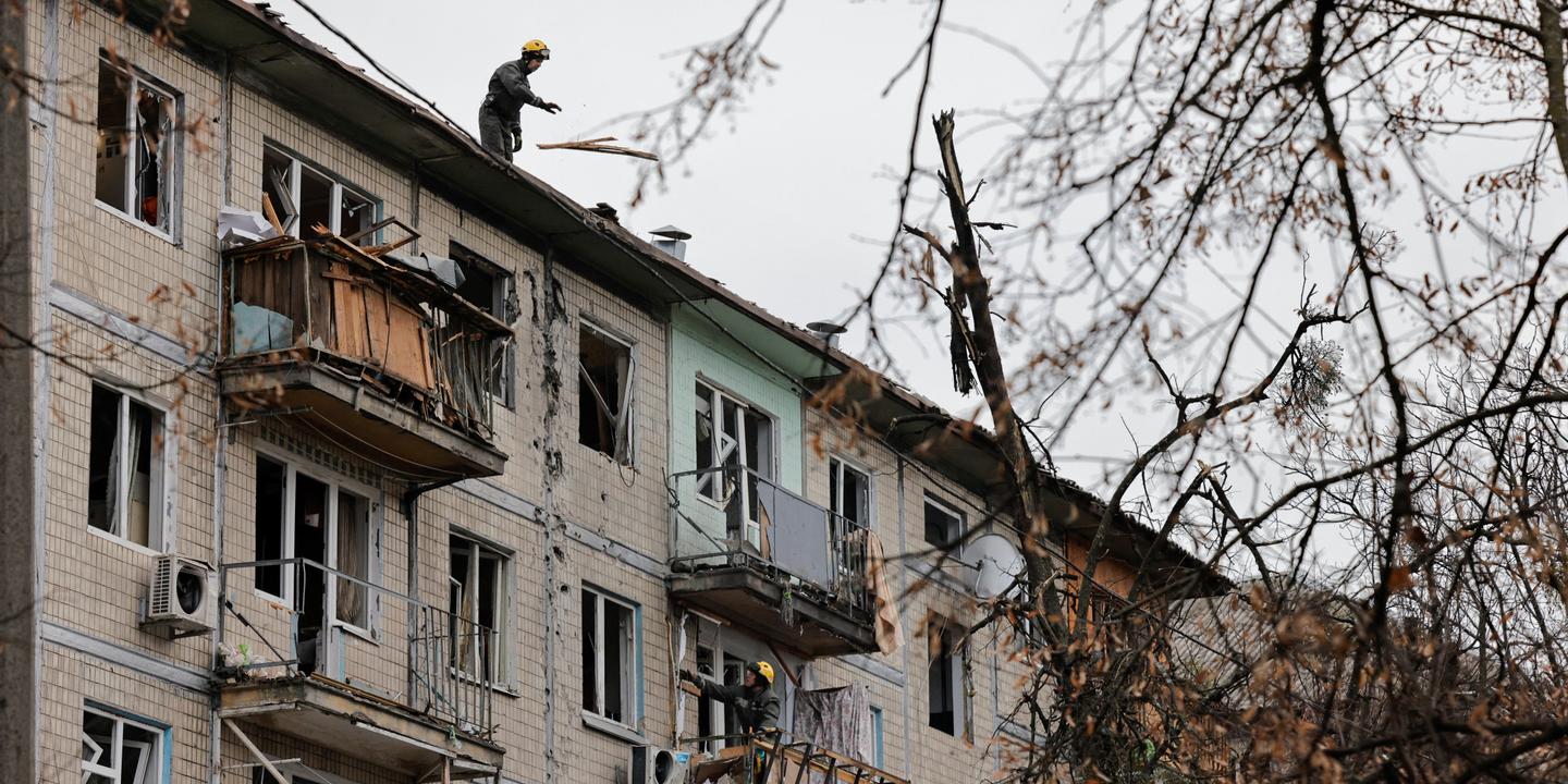 EN DIRECT, guerre en Ukraine : des installations électriques et des entrepôts civils de l’oblast d’Odessa endommagés par les bombardements russes - Le Monde.fr