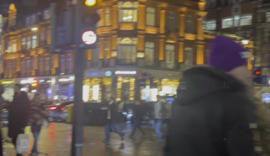 Wana come for walk on Oxford street right now??