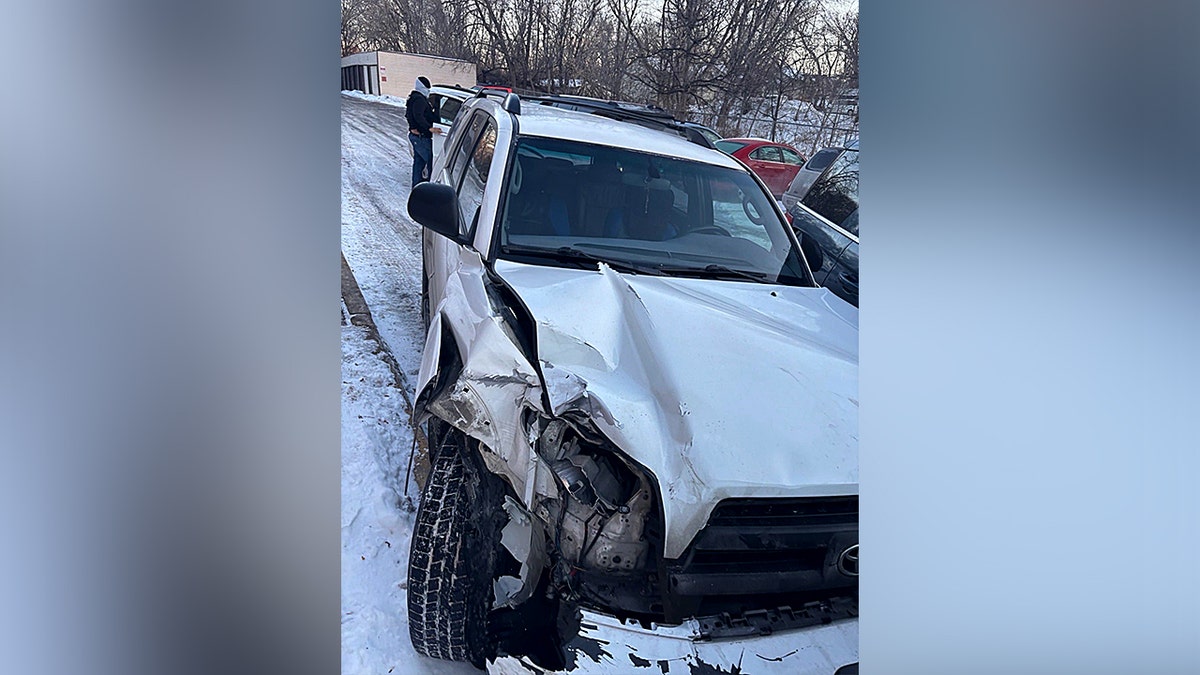 Cuban illegal alien injures ICE officers in violent Minnesota arrest