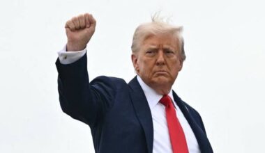 US sheds 32K jobs as the White House claims ‘explosive growth’ backed by a GDP surge. But is Trump actually winning?