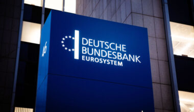 German Bundesbank reported losses