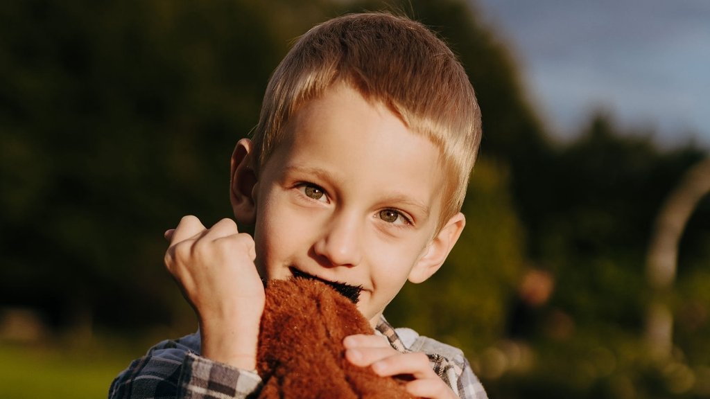 Novo upanje za otroke: Urban kot prvi prejel terapijo za sindrom CTNNB1