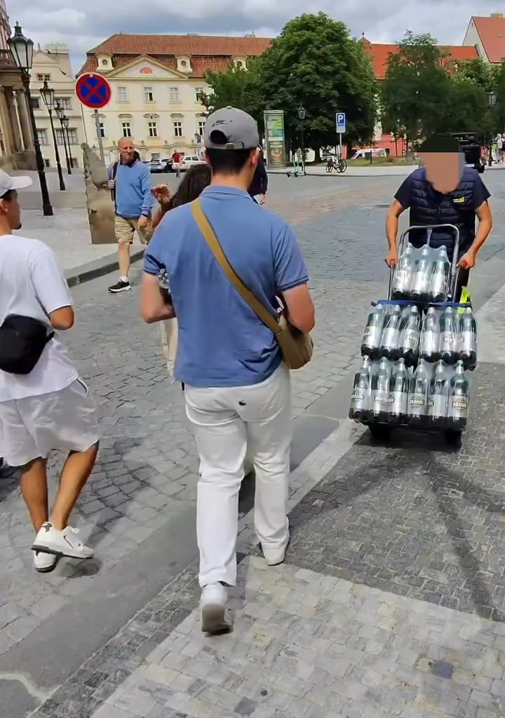 už veze točenou Plzeň