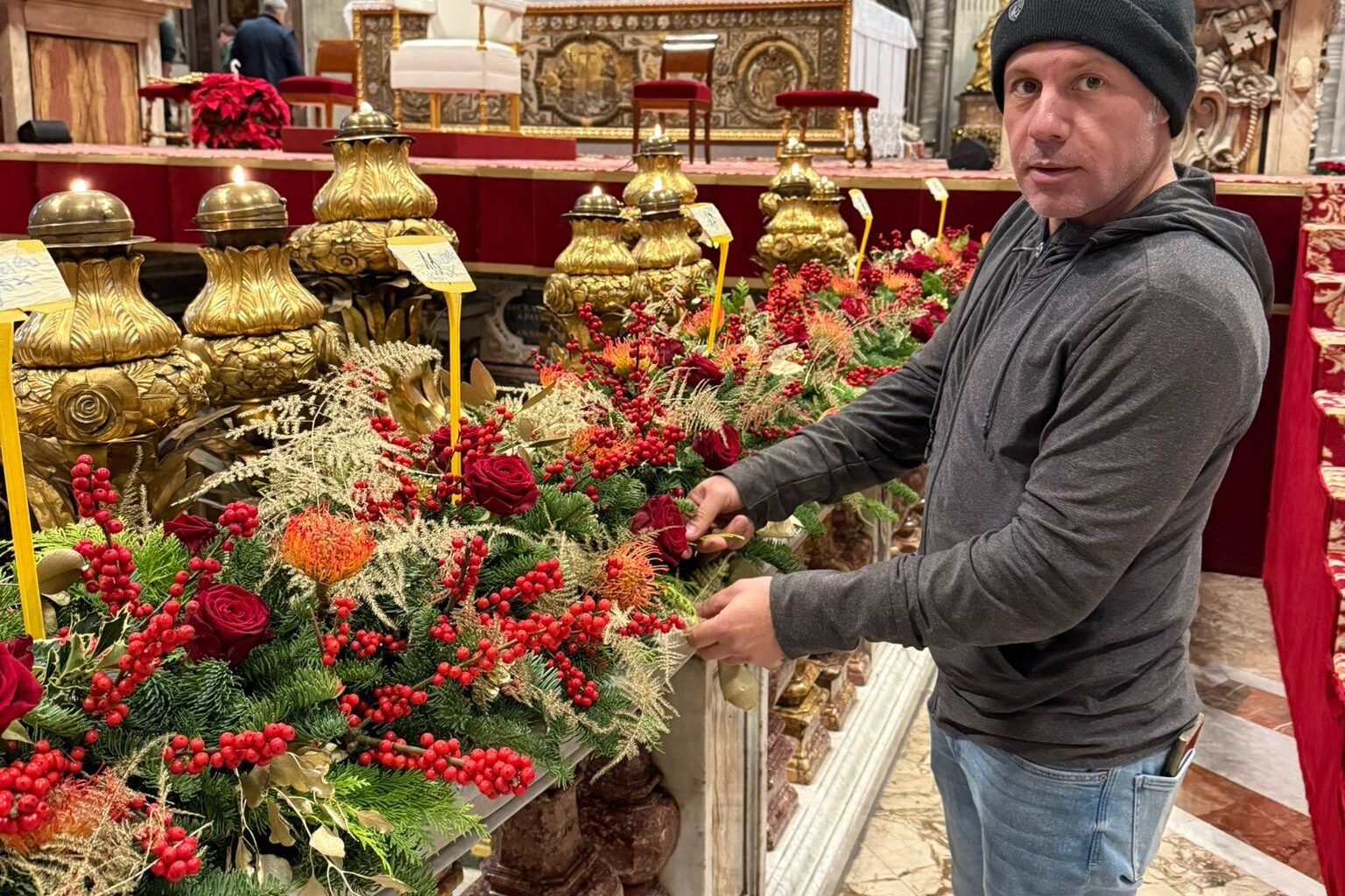 Maltese florist once more helps decorate St Peter’s Basilica for Christmas