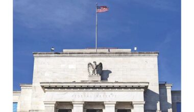 Central Bank Challenges: Fed's Shift Threatens Independence
