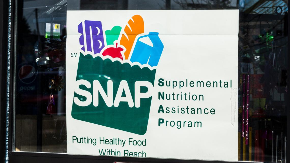 Federal judge blocks Trump administration's threatened SNAP fines against states including Oregon, Washington