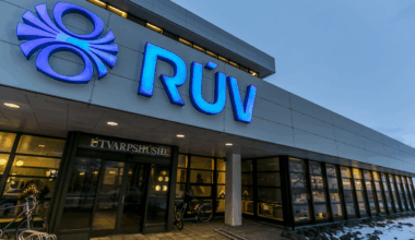 Aussievision banner logo w tagline transparent.png