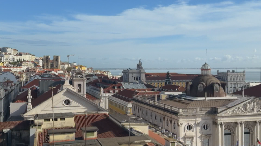 Пътят на Португалия към еврото и поуките за България - По света и у нас