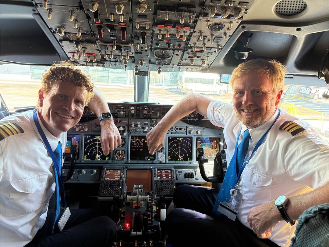 TIL that the Dutch King Wilhelm-Alexander is a licensed Boeing 737 pilot and in 2017 revealed he had secretly been piloting commercial KLM flights for 20 years