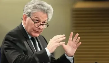 EU condemns US visa bans on European officials, threatens action