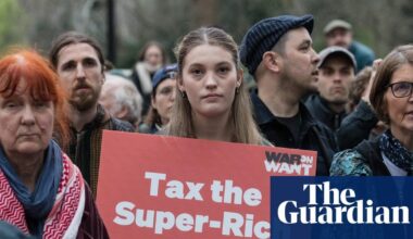 Just 0.001% hold three times the wealth of poorest half of humanity, report finds | Inequality