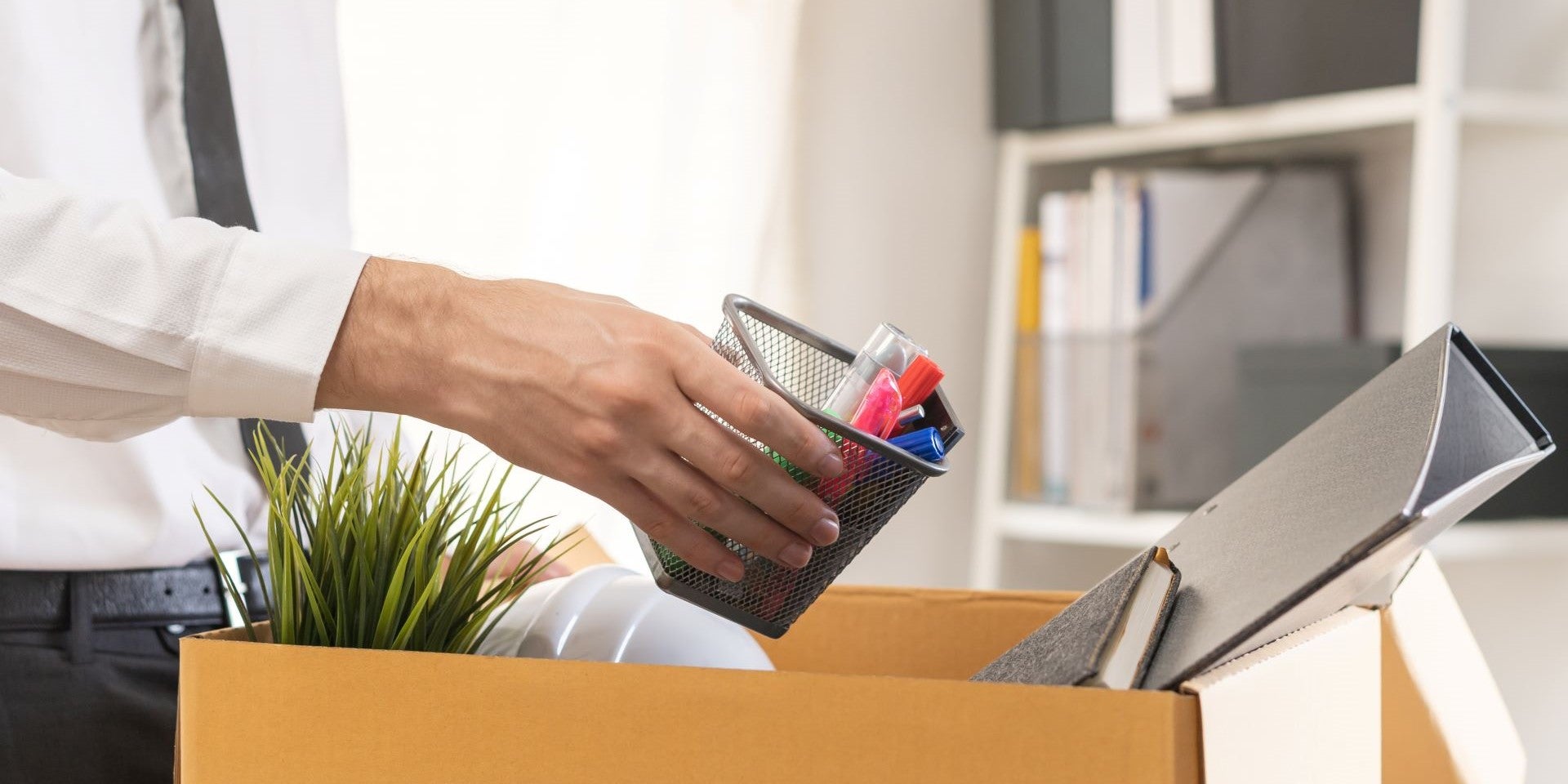 Mass Unemployment 'Very Likely' Due to AI