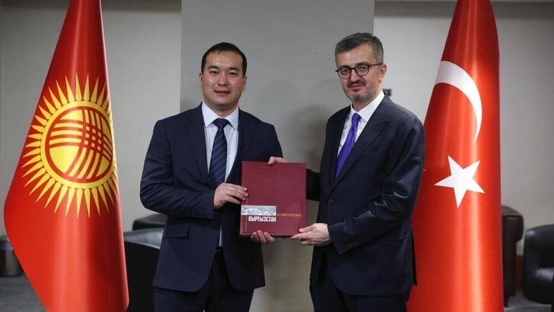 Kyrgyzstan, Turkey discuss cooperation in media and communications