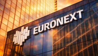 EU Stock Markets Today (24 December 2025): STOXX 600 Flat on Christmas Eve as BP Castrol Deal, Sanofi’s Dynavax Move and Record Metals Set the Tone