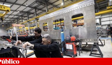 Primeiro comboio português estará pronto em 2026