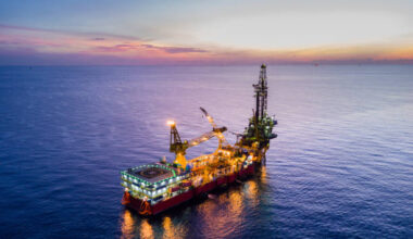 WTI Crude Oil Struggles To Extend Gains, Risk of Another Drop?