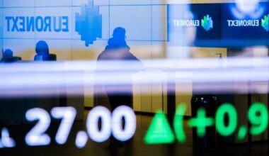 Wall Street’s Year-End Buying Drives Stocks Higher: Markets Wrap