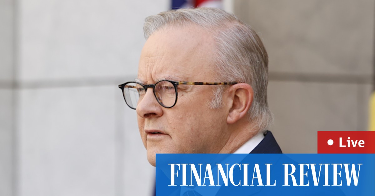 Women from all backgrounds, to gather at Bondi Beach and mark one week since the Chanukah terror attack and honour the victims.