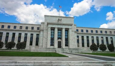 S&P 500, Nasdaq futures rise as Fed-favored PCE inflation data looms