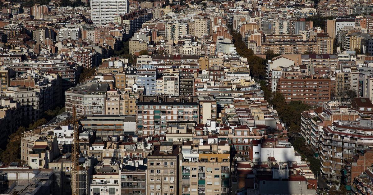 The EU's first housing plan avoids regulating prices and urges more construction