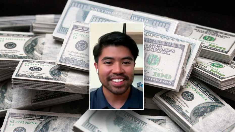 Financial influencer in front of a pile of bundled 100 dollar bills