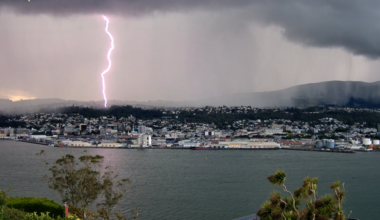 200 lightning strikes hit Dunedin and Clutha