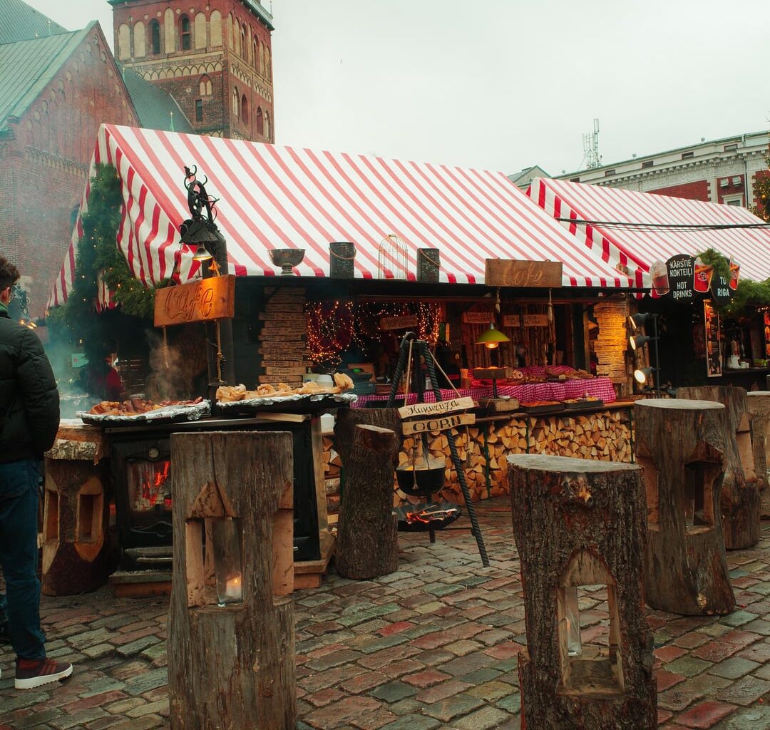 Some pictures I took in Riga and Cesis while visiting.