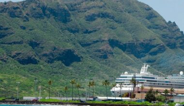 Hawaii cruise passengers face new climate change tax after court ruling