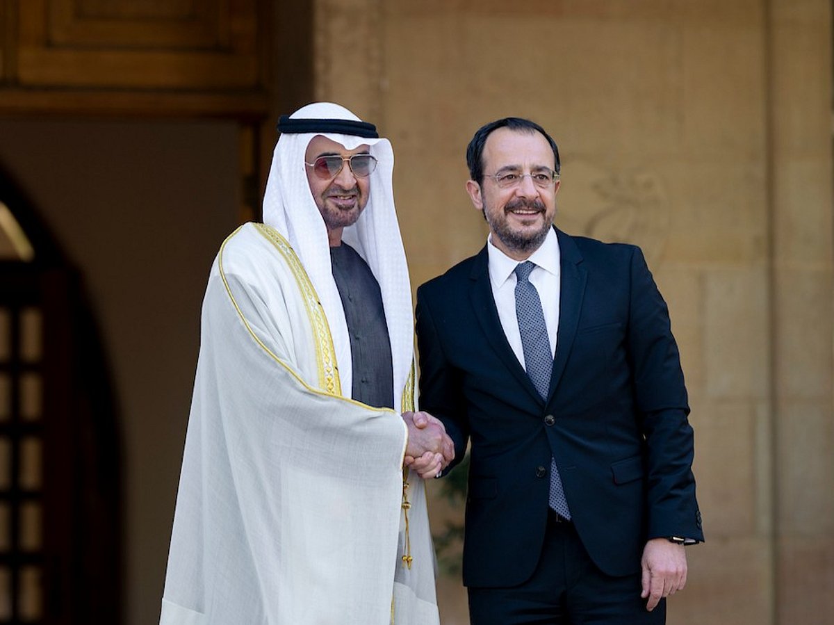 Presidents discuss strategic cooperation boost