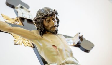 Kruzifix: Schule ignoriert höchstrichterliches Urteil - mit Segen des Kultusministeriums - News4teachers