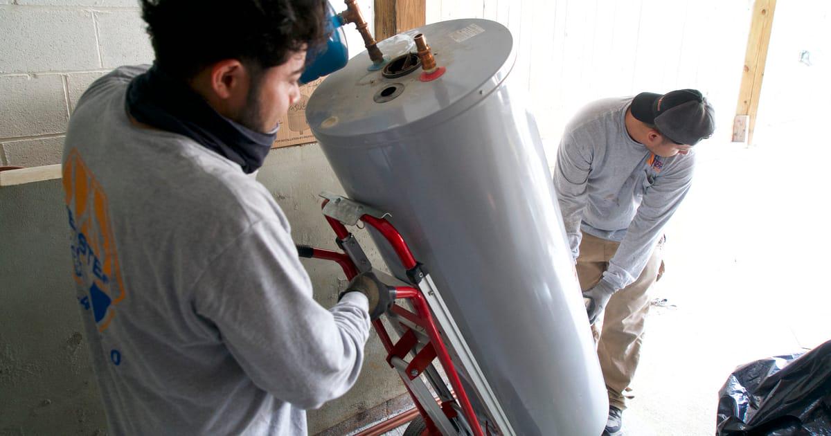 Hundreds of low-income Illinois families go electric for free. Innovative state law lets utilities meet energy-efficiency mandates by getting people off gas.