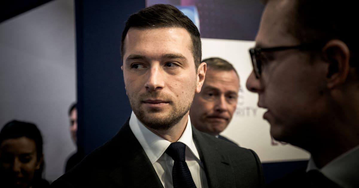 Sans imagination et sans repartie, Jordan Bardella se fait humilier sur le plateau de «Quelle époque»