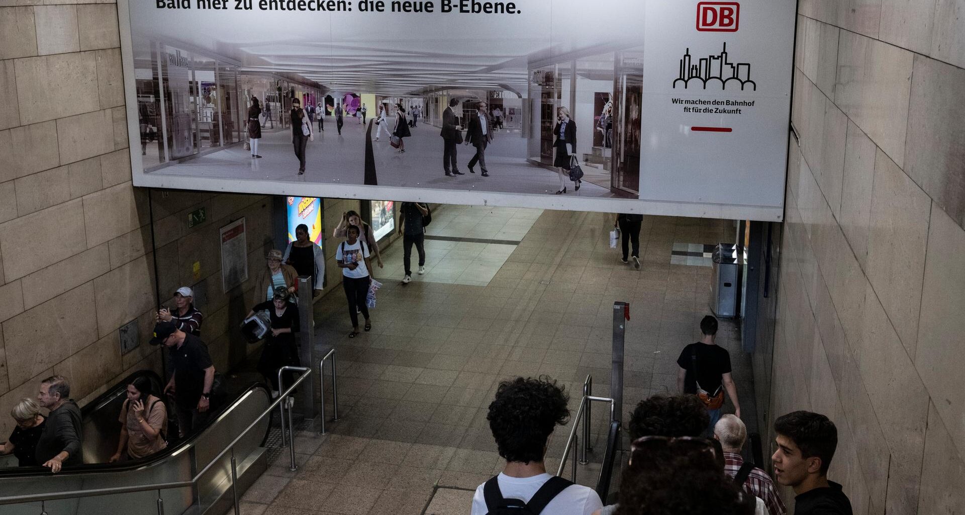 Moderne Einkaufsmeile im Hauptbahnhof Frankfurt ab Mitte 2026