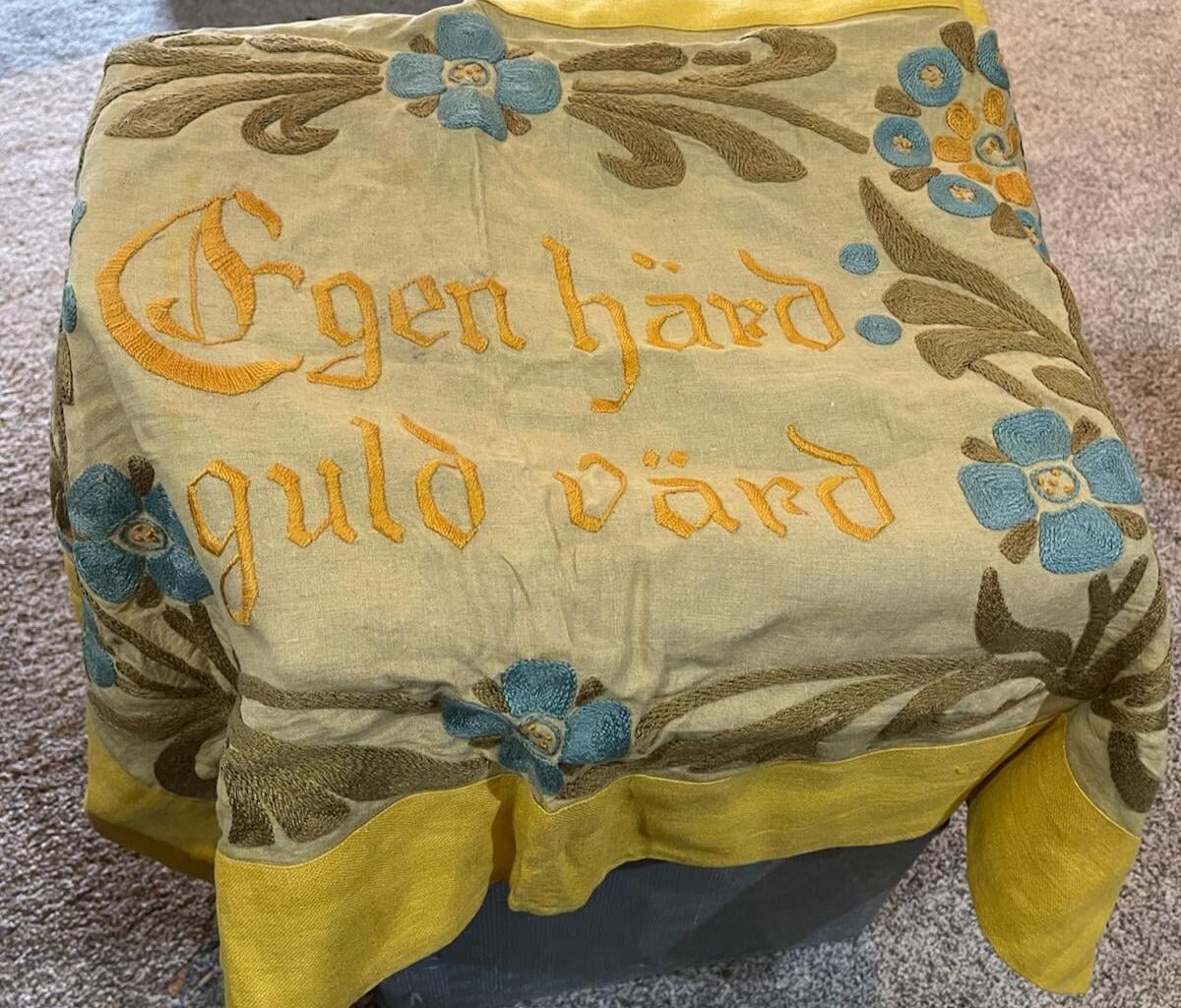 Help with translation, please!