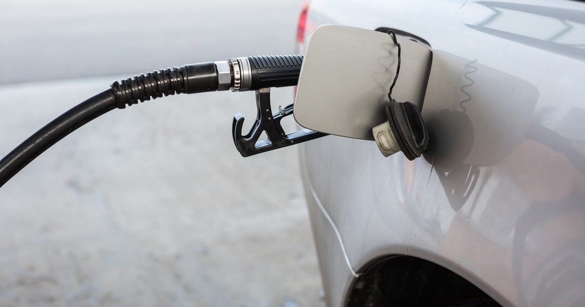 Csökken az üzemanyagok ára - Blikk