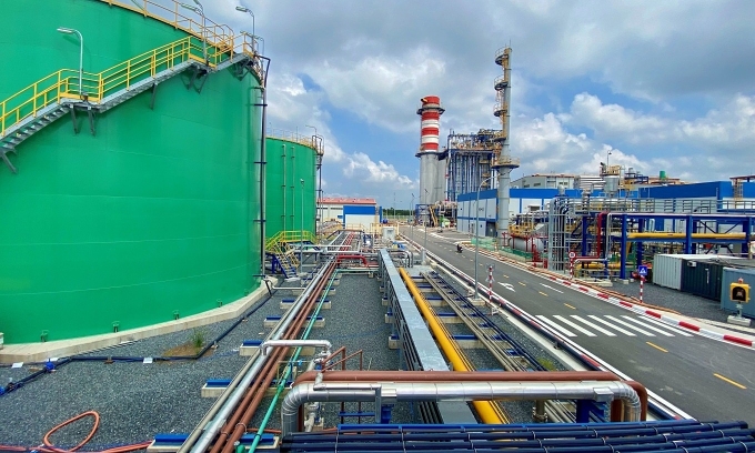 LNG power cluster to go on stream in new year