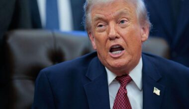 Trump Economic Approval Hits All-Time Low as White House Official Insists ‘Nothing Bad Is Happening’