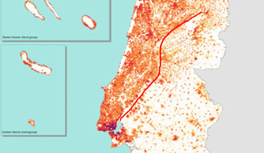 Why does the population density map of portugal have this strange line deviding high and low density seemingly in the middle of nowhere