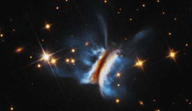 Hubble spots massive sandwich shaped blob in deep-space