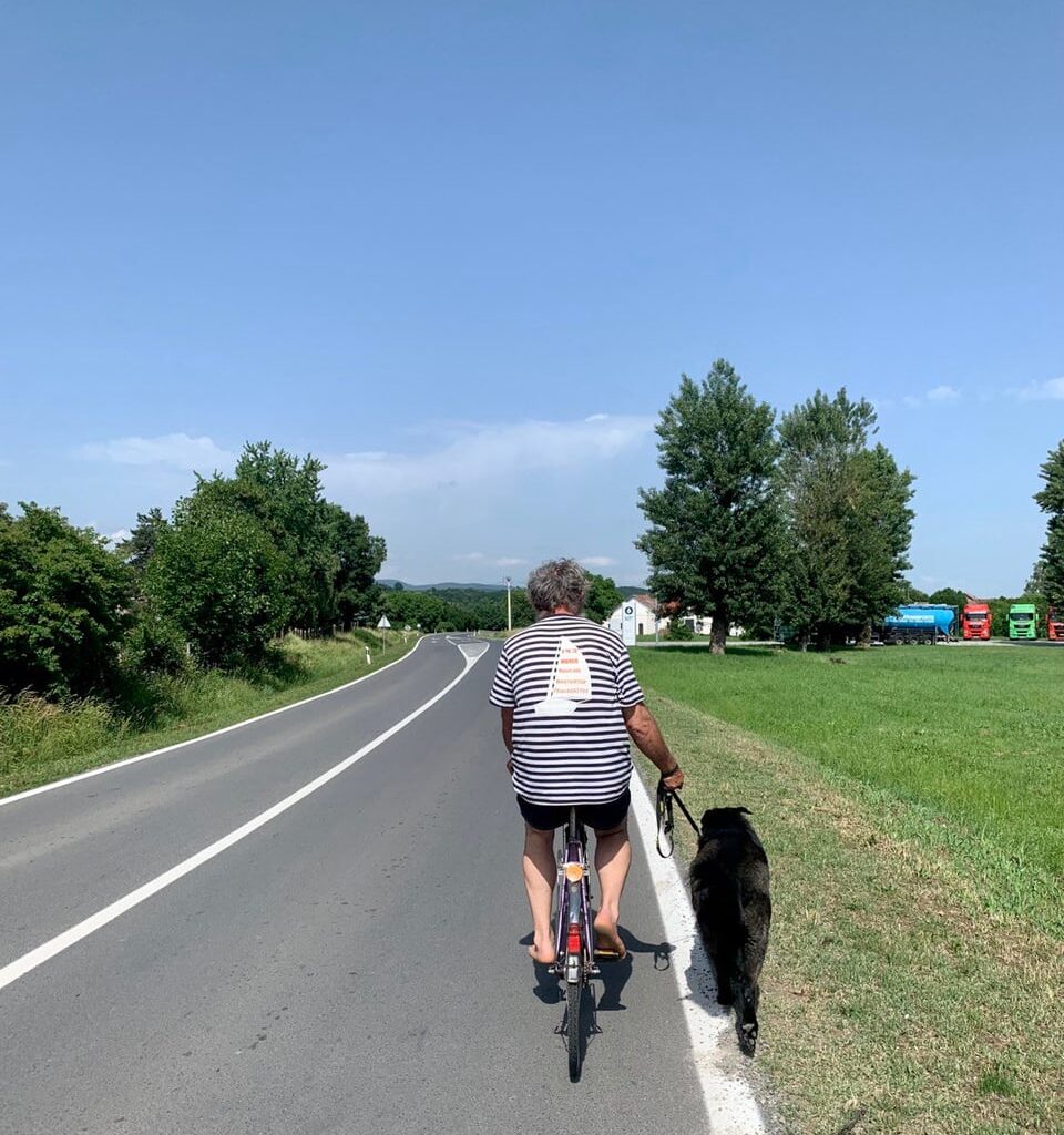 Cleared my gallery and bumped into these beautiful pics from my trip to my Croatian uncle’s, cool times..