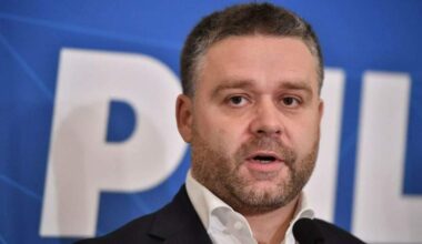 Situație financiară dramatică la PMB! Ciucu a angajat 174 de consilieri ca să caute soluții